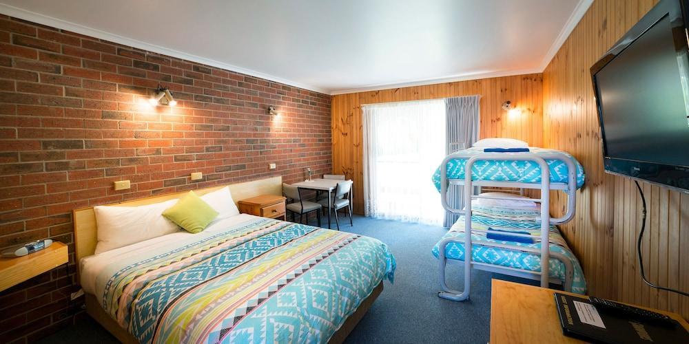 คคูคาเบอร์รา มอเตอร์ลอดจ์ Motel ฮอลส์แกป ภายนอก รูปภาพ